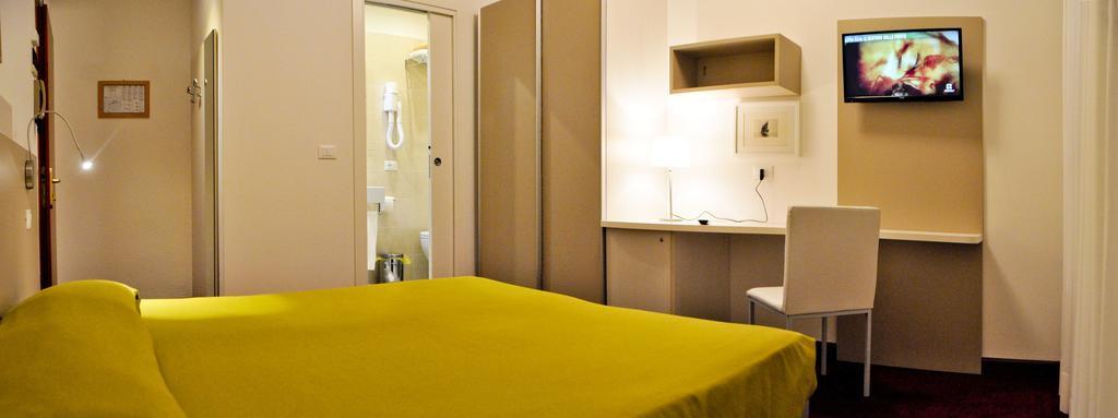 Hotel Da Mario Caorle Luaran gambar