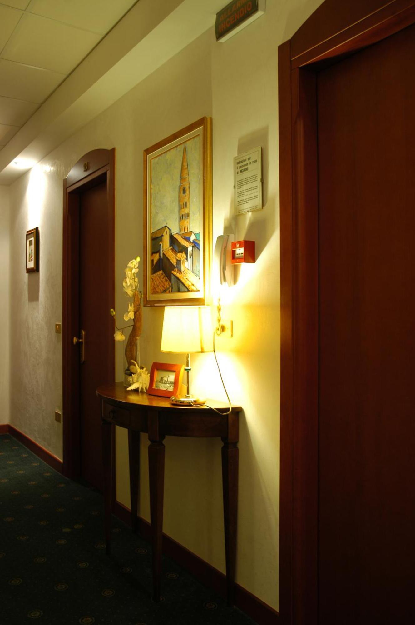 Hotel Da Mario Caorle Luaran gambar